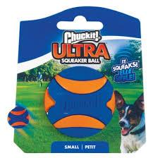 Chuckit Ultra Ball w/Squeaker - Small